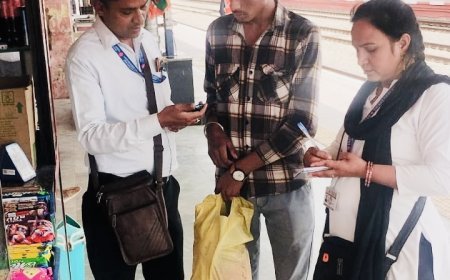 कोटा-रामगंजमण्डी-भवानीमंडी रेल खंड में चला टिकट जांच अभियान, बेटिकट यात्रियों से वसूला 35 हजार जुर्माना