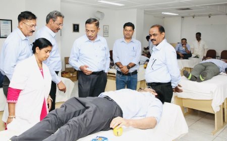 कोटा- डीसीएम श्रीराम में 306 यूनिट रक्तदान, अधिकारियों और कर्मचारियों ने निभाई सामाजिक जिम्मेदारी