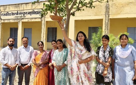 ‘एक परिंडा मेरा भी’ अभियान के तहत संस्कृत कॉलेज में बांधे गए परिंडे