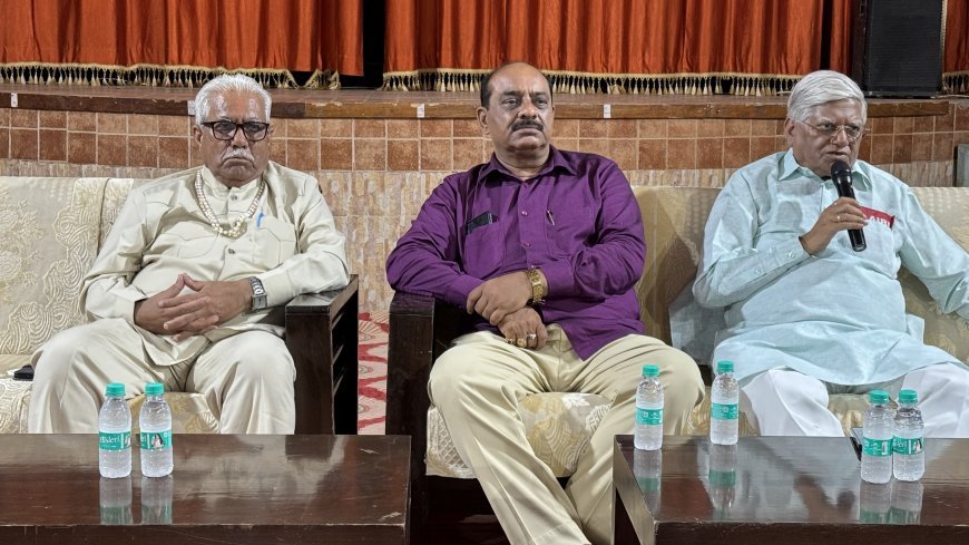 कोटा- मजदूरों पर बढ़ता बोझ, अधिकारों पर चोट, निजीकरण के खिलाफ शिवगोपाल मिश्रा बोले- कम कर्मचारियों से ज्यादा काम लेना खतरनाक नीति