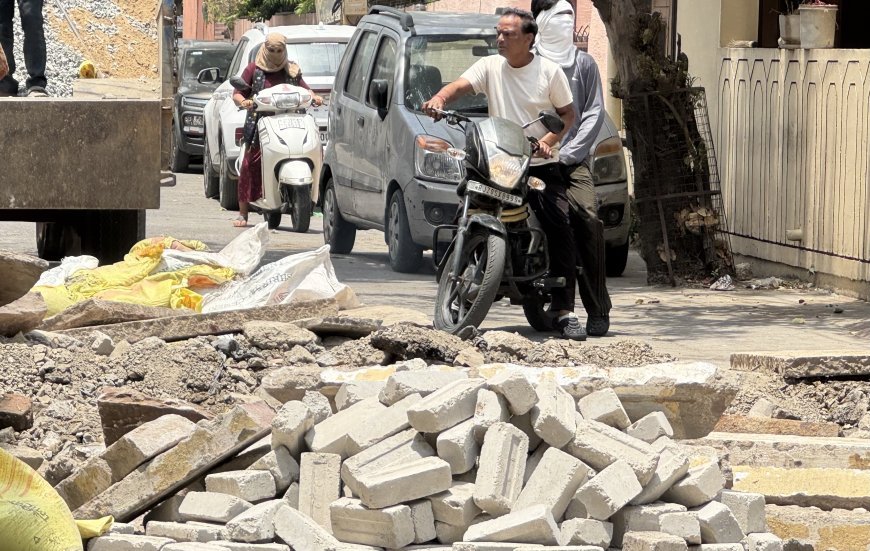कोटा- खोदकर छोड़ दिया वार्ड 64 में नाला, एक महीने से अधूरा काम, न बेरिकेडिंग न जिम्मेदारी, हजारों लोग रोज झेल रहे जोखिम
