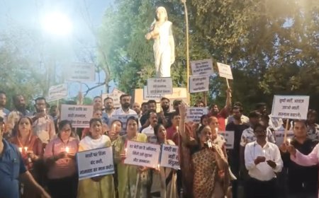 कोटा: 13 साल की मासूम से दरिंदगी के विरोध में कांग्रेस ने निकाला कैंडल मार्च, श्रीगंगानगर की घटना पर जताया आक्रोश, 32 आरोपियों को कड़ी सजा देने की मांग