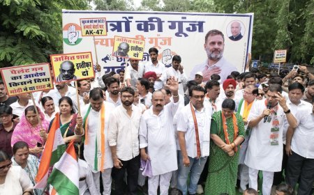 छात्रों की गूंज में प्रहलाद गुंजल की भीड़ ने बदला कार्यक्रम का पूरा माहौल, उम्मेद क्लब से निकला जनसैलाब, भाषण खत्म होते ही कार्यकर्ताओं के साथ लौटे गुंजल, कार्यक्रम स्थल हुआ लगभग खाली