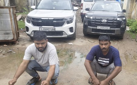 कोटा ग्रामीण पुलिस की बड़ी कार्रवाई: नाकाबंदी तोड़कर भागने की कोशिश कर रहे दो शराब तस्करों को पकड़ा, दो कार सहित 27 लाख की अवैध शराब जब्त