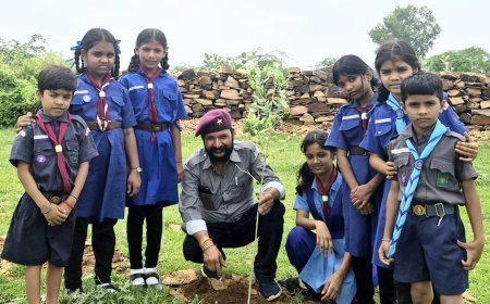 कोटा: नन्हे कब-बुलबुल ने थामी हरियाली की कमान, पौधे लगाए, संरक्षण का लिया संकल्प