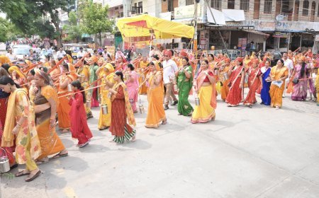 कोटा: कांवड़ यात्रा में उमड़ा श्रद्धा का सैलाब, हर-हर महादेव के जयघोष से गूंजा शहर