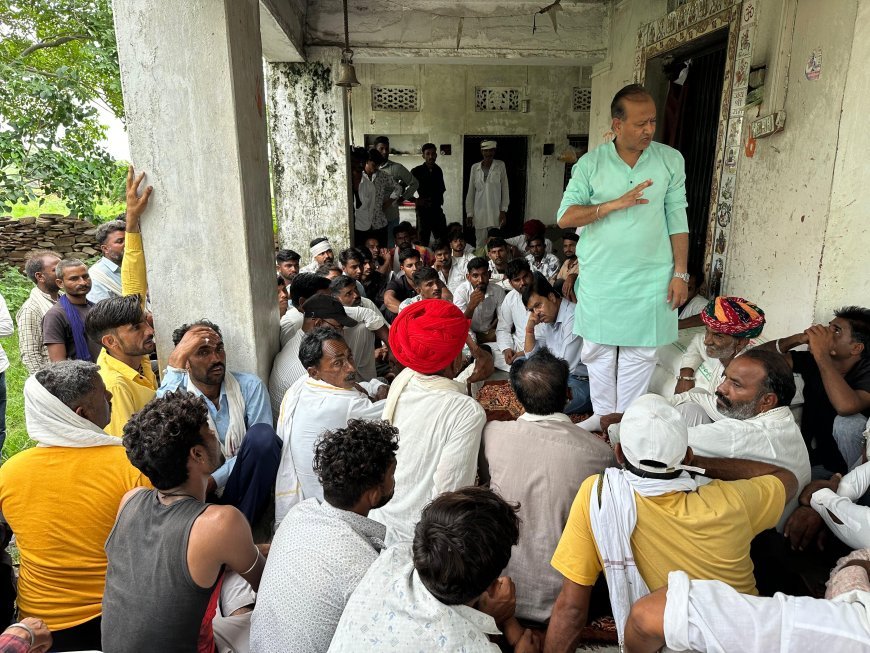 पत्थर की ढुलाई बंद कर श्रमिकों ने जताया विरोध, कार्रवाई नहीं रुकी तो आंदोलन की चेतावनी