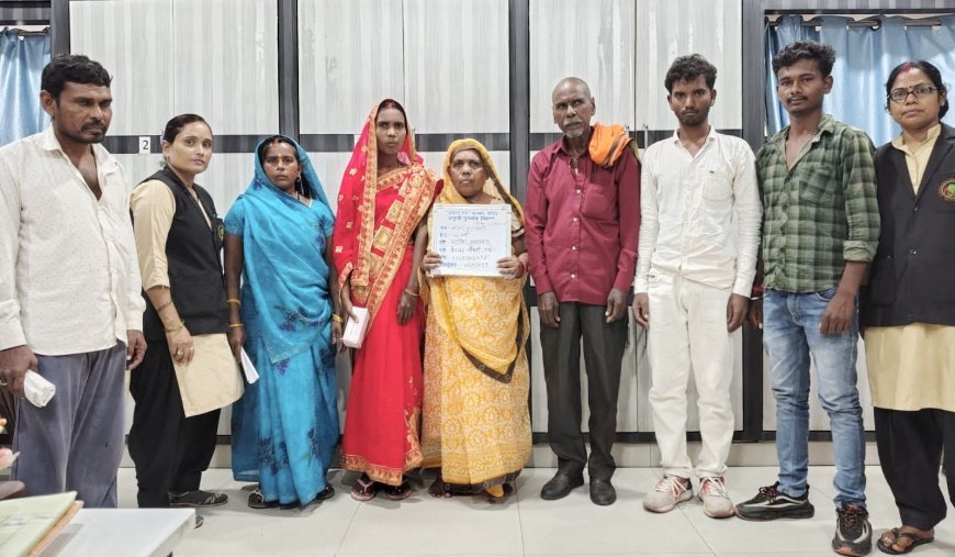 कोटा: 13 साल बाद परिवार से मिली महिला, झारखंड से लेने पहुंचा परिवार